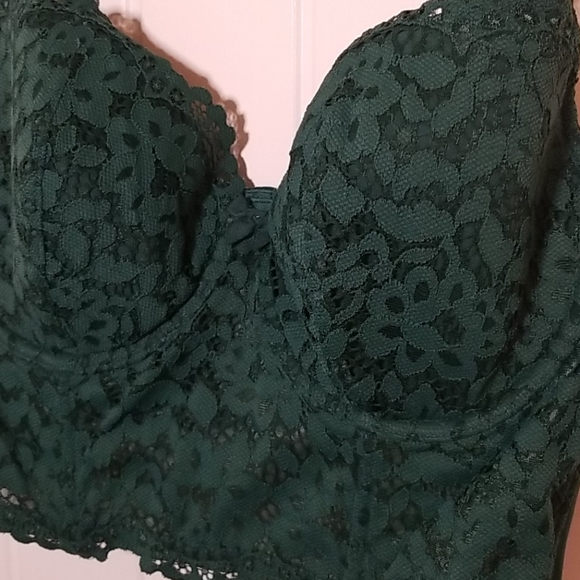Victoria's Secret Bralette, 38C, Green - Picture 2 of 5